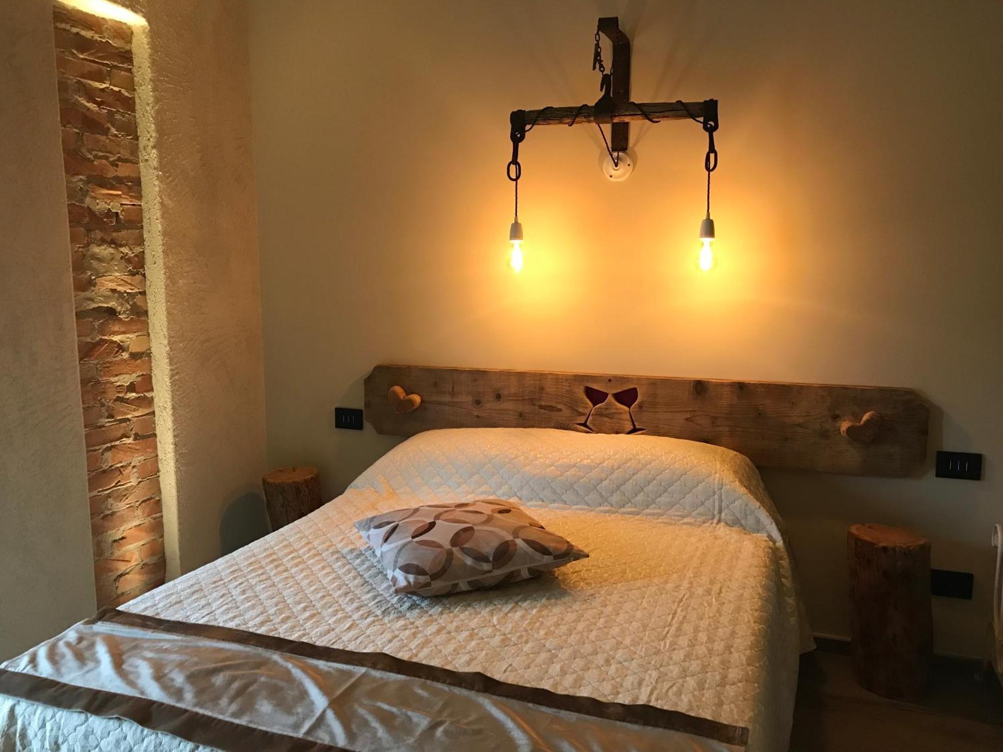 Villa Laura Castellinaldo Екстер'єр фото