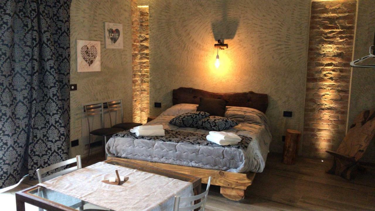 Villa Laura Castellinaldo Екстер'єр фото