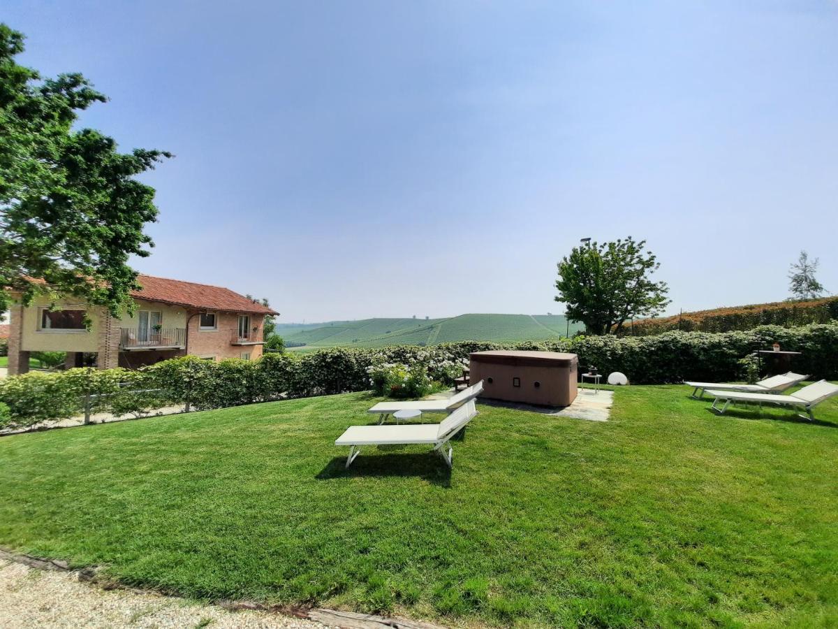 Villa Laura Castellinaldo Екстер'єр фото